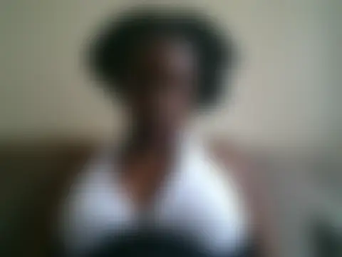 Phòng Chat Trực Tiếp ebonymalony