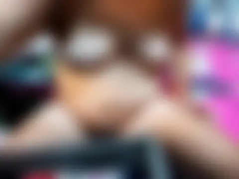 Chloe_HotandSpicy22's Live XXX Chat