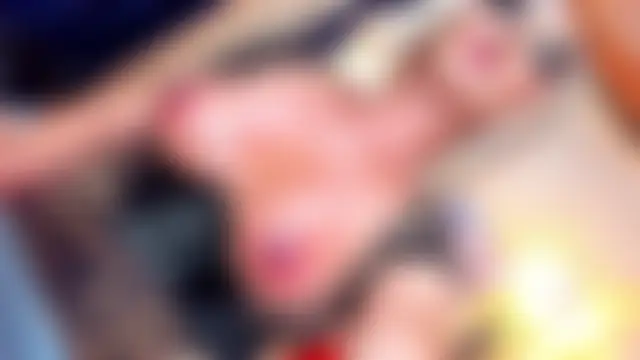 BlondePlaymateQueen Pertunjukan Webcam