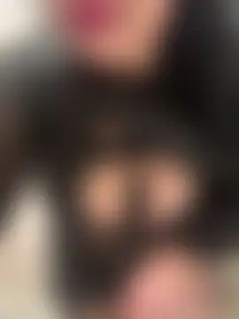 Quiqui28 Live XXX-Chat