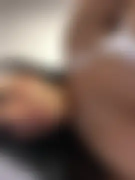 Show modela Manusomer na web-kameri