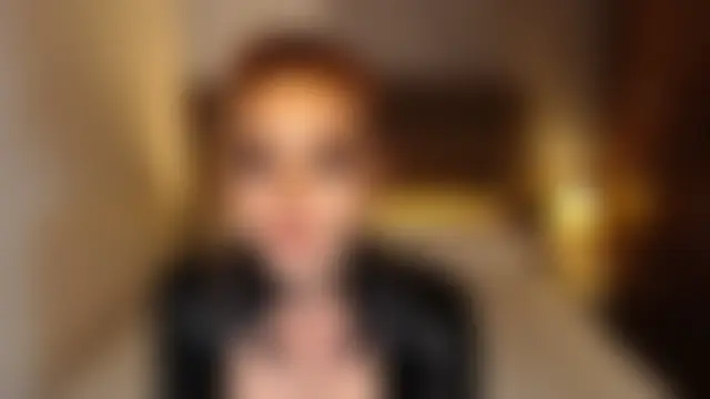 SexFucktoryLily Show in webcam