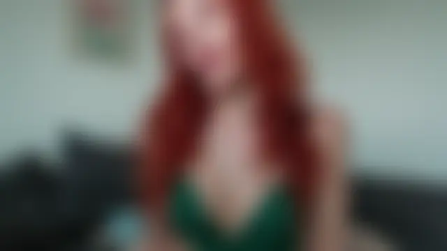 دردش ة MiaRouge الجنسية المباشرة