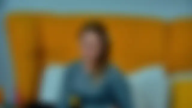 EllaBells' Live XXX Chat