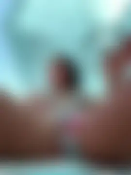 IsabellaSwee's Webcam Show