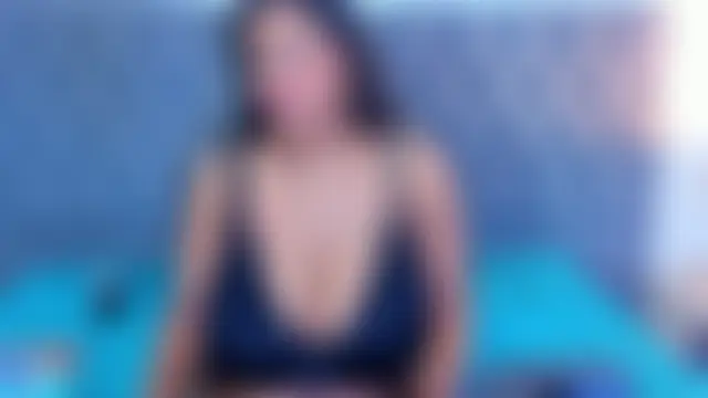 Leah_Gomed live XXX chat
