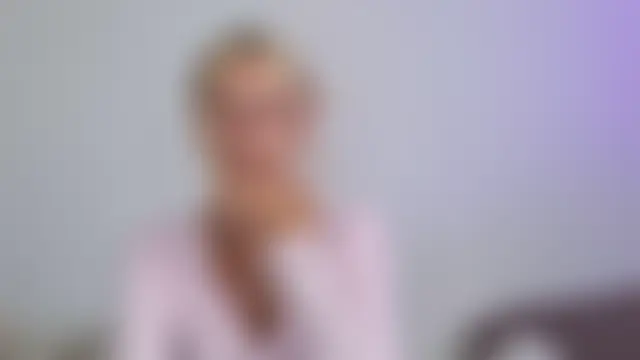 Elsa_24's Webcam Show