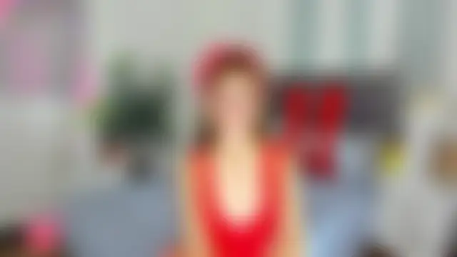 Queen_Cattleya69: διαδικτυακό σόου στην κάμερα