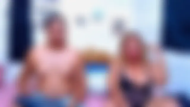 lucasandSofi's Live Chat Room
