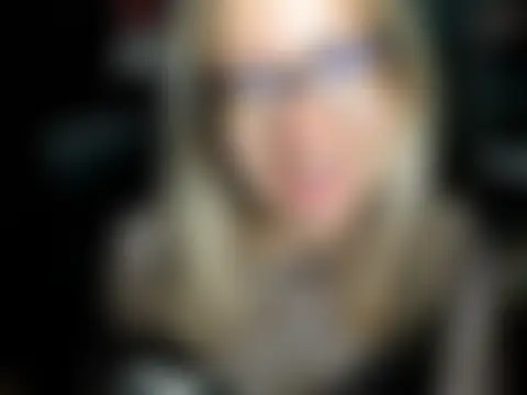 loveHeidi élő XXX-chatje