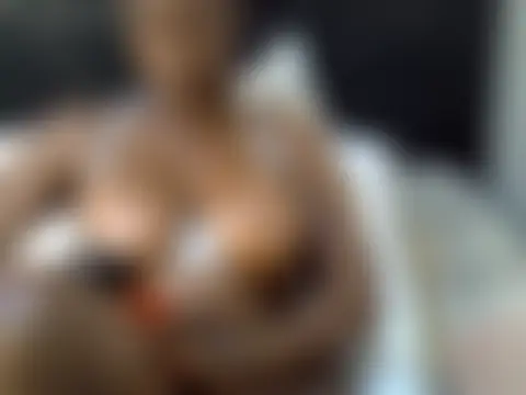 hotie254 Adlı Modelin Canlı XXX Sohbeti