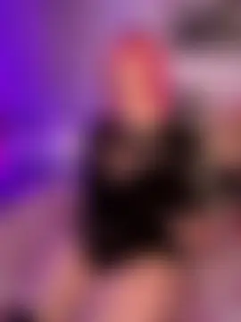 Angel-Lewd-Cake's Live Chat Room