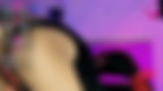 naomifire_ Adlı Modelin Canlı XXX Sohbeti