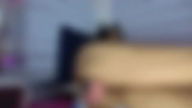 Yivi_3's Live XXX Chat