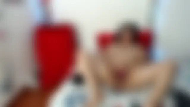 yourhornyjuliettee Chat XXX in diretta