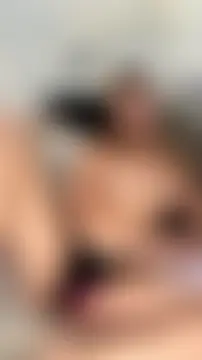 Dhaliawonder Show in webcam