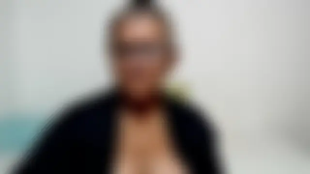 candy_mature_'s Live Chat Room