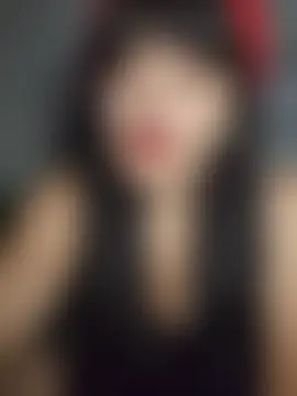 Louise_0105 Adlı Modelin Canlı XXX Sohbeti