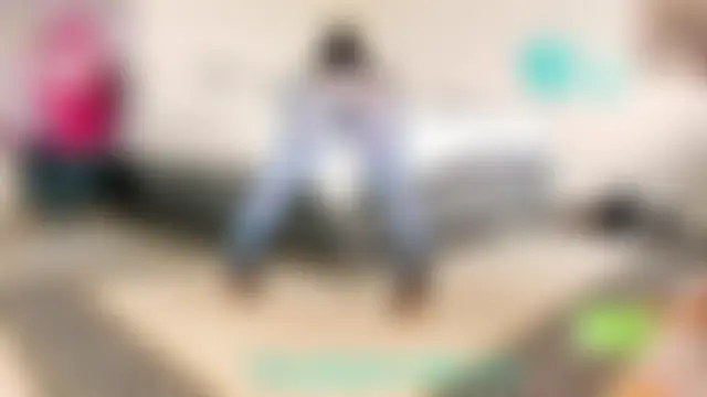 CharmingEva_'s Live Chat Room
