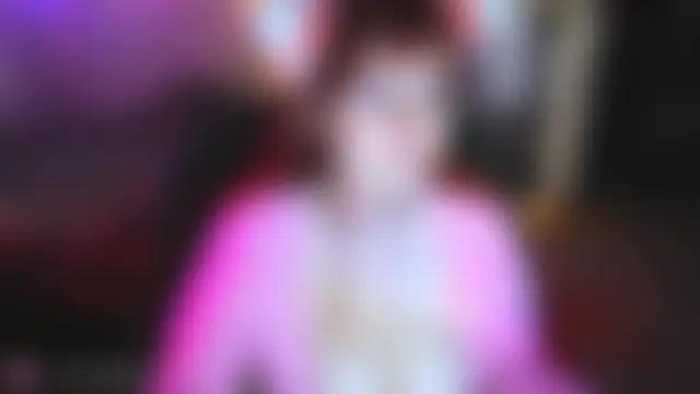 دردشة missmayaqueen الجنسية المباشرة