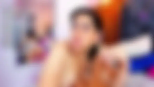 MEYLAGIA Adlı Modelin Canlı XXX Sohbeti