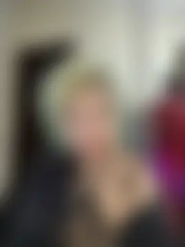 Chat +18 de MariLouM ao vivo