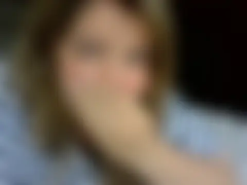 Chat +18 de cute__cherry ao vivo