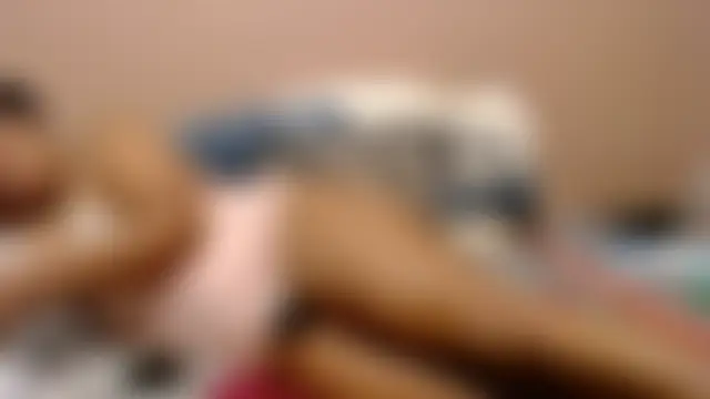 HotcaramelBae29's Live XXX Chat