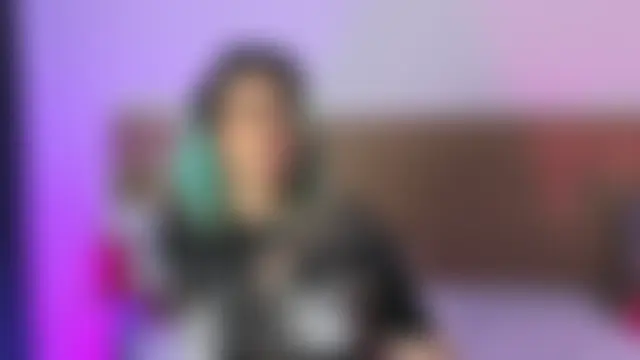 غرفة دردشة Akatsumi_ المباشرة
