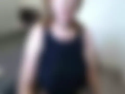 leeilawow's Live Chat Room