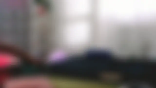 SarahRaynex's Live Chat Room