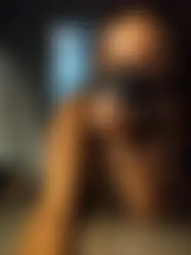 Akemi_rossi লাইভ XXX চ্যাট