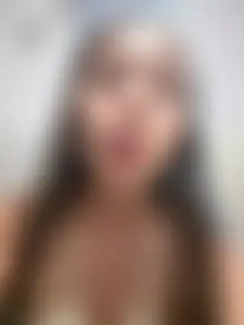 Chat +18 de Iris_lee ao vivo