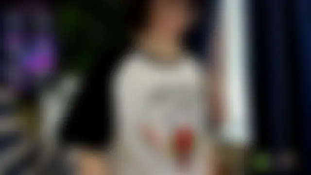 Melissa_Wells Adlı Modelin Canlı Sohbet Odası