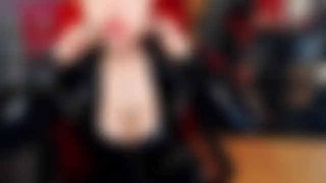 Živá chatovací místnost Mistress_MILF