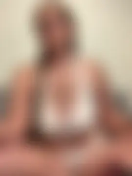 PussiesnCream_'s Live Chat Room