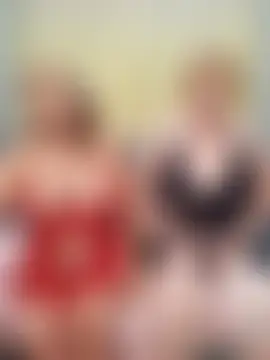Sweet4104's Live Sex Cam Show