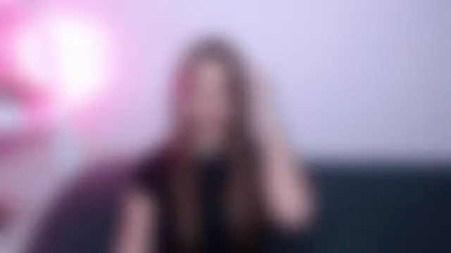 חדר צ'אט בשידור חי של MilanaAngelAs