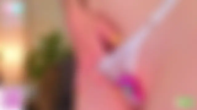 OliviaKis_ Adlı Modelin Canlı XXX Sohbeti