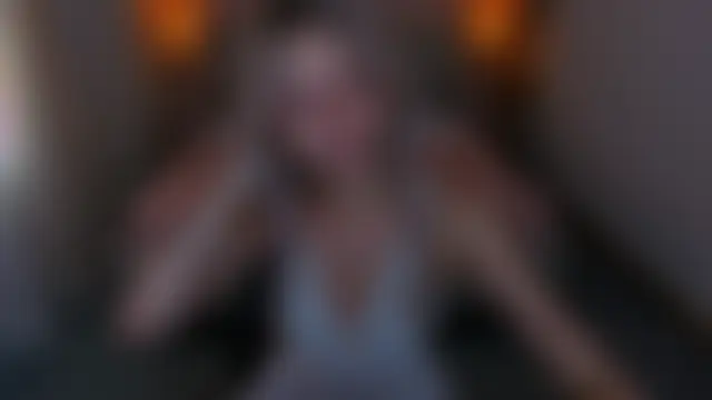 LuluAlis' Live XXX Chat