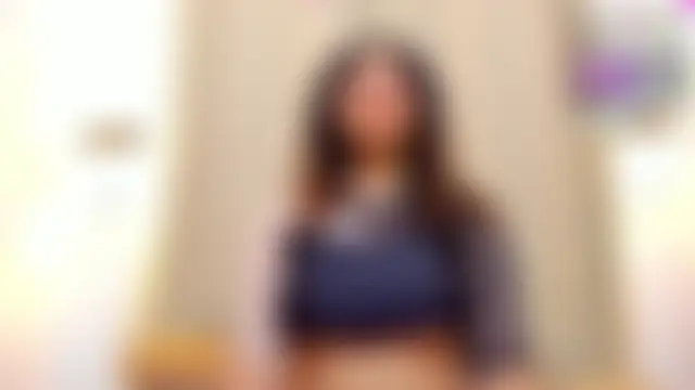 Lilybrunette_ লাইভ XXX চ্যাট