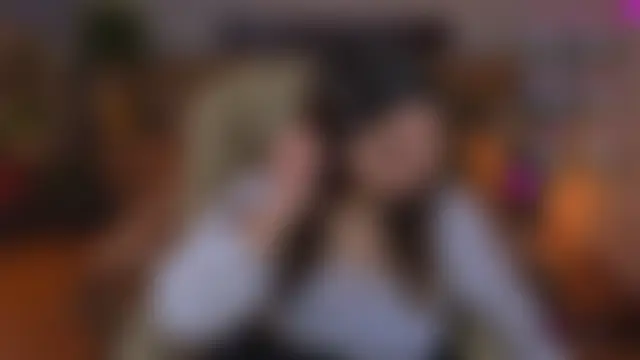 Chat XXX en directo de Viola__Shy