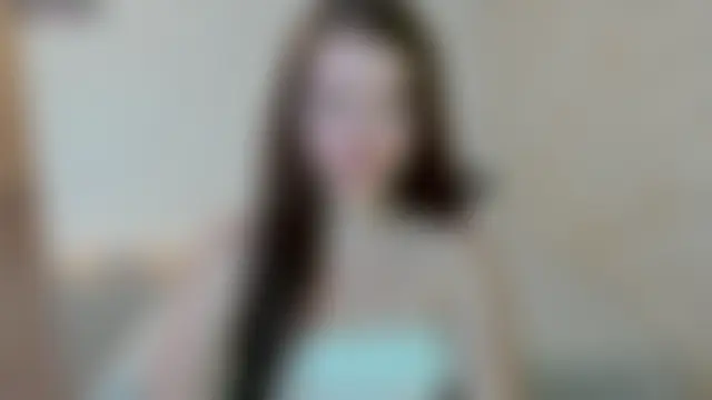 Lissa_Cristal Adlı Modelin Canlı Sohbet Odası