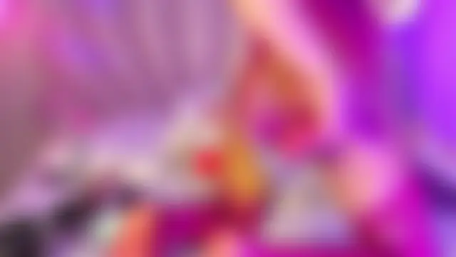 Sala de chat ao vivo de Bella-Sanders