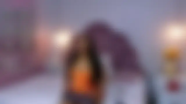 Valentina-Garcia Adlı Modelin Canlı Sohbet Odası