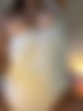 TheGirlWhoStandsUp লাইভ চ্যাট রুম