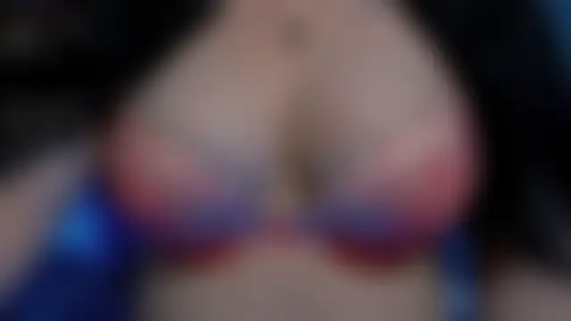 Hott_girlx élő chatszobája