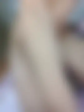 CorinaSmith28 现场聊天室