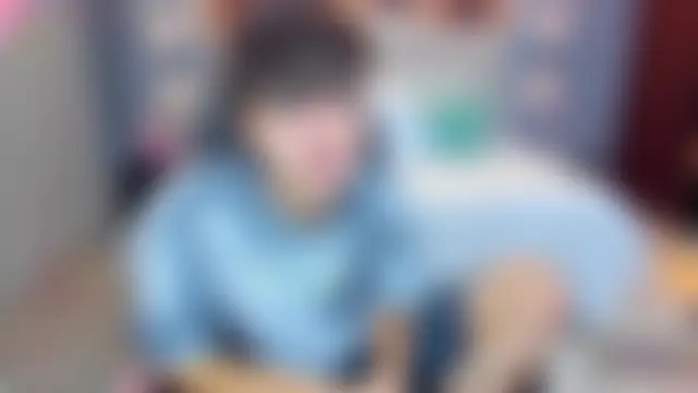 Živá chatovací místnost Tommy18__
