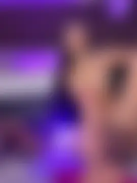 Chat +18 de MelanieHillss ao vivo